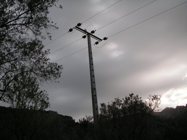 TENDIDO ELECTRICO (4) RIESGO ELECTRICO